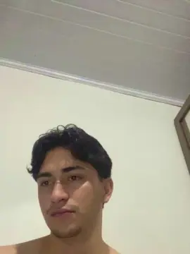 Cam4 Free Live Porn of Tavinh067