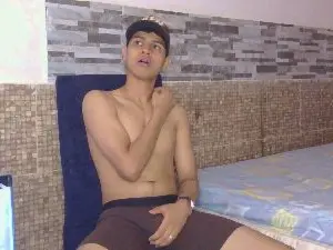 Cam4 Free Porn Cam of mr_nicovp