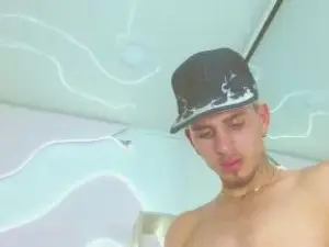 Cam4 Live Sex of DanntheStiff