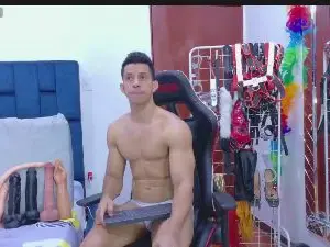 Cam4 Free Porn Cam of Joserumbero91