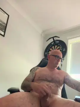 Cam4 Private Sex Chat of hornyhants1