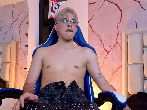 Cam4 Live Porn of Tom_Parker_