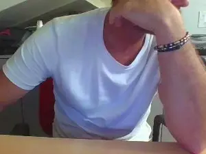 Cam4 Sex Cam of Leo_Hardyman