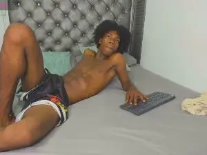 Cam4 Watch Live Sex Cams of Cambrownn