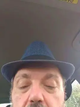 Cam4 Live Sex Cam of Theitalianpapi