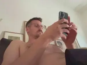 Cam4 Live Porn of therealshowroom