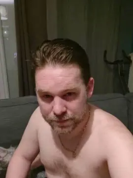 Cam4 Live Sex of tomsauwer