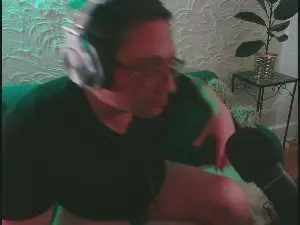 Cam4 Sex Chat of DirtyGino
