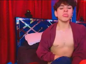 Cam4 Live Porn of luke_howland