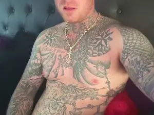 Cam4 Live Sex of kray_sexy