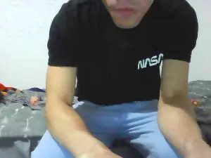 Cam4 Best live sex cam show of pequeboy_hot