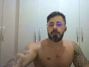 Cam4 Sex Chat of Alers87