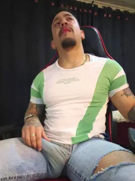 Cam4 Private Sex Chat of Im_massimo777