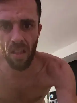 Cam4 Free Live Porn of pocholo30
