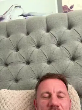 Cam4 Live Sex Cam of Benjay74