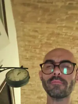 Cam4 Free Porn Cam of Gil_Hot_