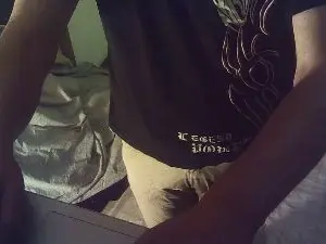 Cam4 Adult Webcam of WillinglyWet