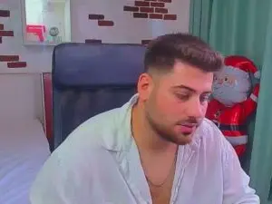 Cam4 Nude Webcam of DaxGreer