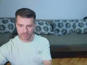 Cam4 Live Porn of johnnylove22