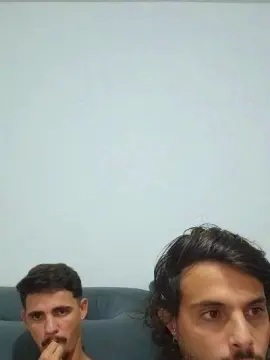 Cam4 Free Live Porn of Levi_Henrique