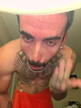 Cam4 Sex Chat of BigDickJohnny25