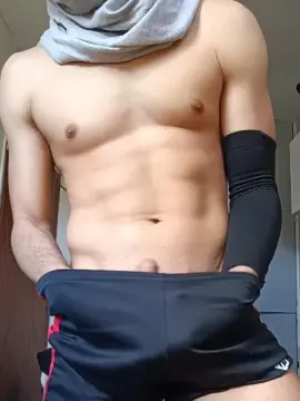 Cam4 Private Sex Chat of Benjaxxx27