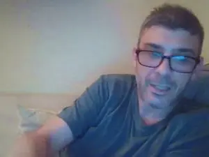 Cam4 Live Sex of mirketto_hot