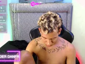 Cam4 Live Sex of Tupac_D_