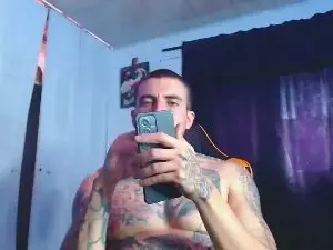 Cam4 Live Porn of Adam_Hudsond