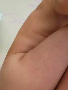 Cam4 Watch Live Sex Cams of xxMorenosexx