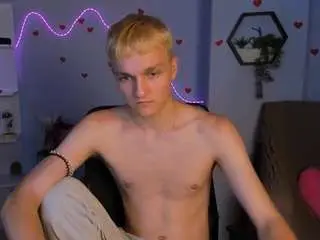 Camsoda Watch Live Sex Cams of colin-storm