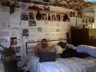 Camsoda Adult Webcam of bigdikkpapii777