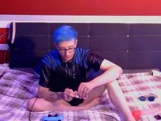 Camsoda Free Porn Cam of averyafterdark