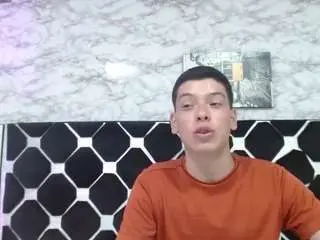 Camsoda Nude Webcam of domiinate