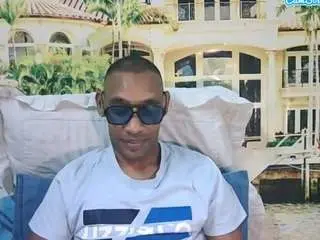 Camsoda Free Porn Cam of indianmagicmike