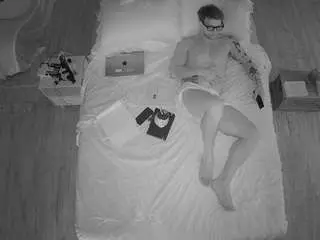 Camsoda Live Sex Cam of voyeurcam-celticiron-01