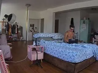Camsoda Nude Webcam of voyeurcam-celticiron-02