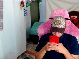 Camsoda Free Live Porn of guys-sex18