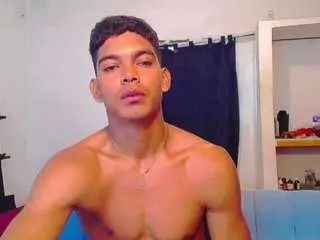 Camsoda Nude Webcam of themykeone