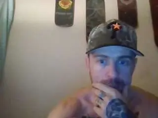 Camsoda Free Live Porn of hungmoose69