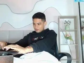 Camsoda Free Porn Cam of edylucianni