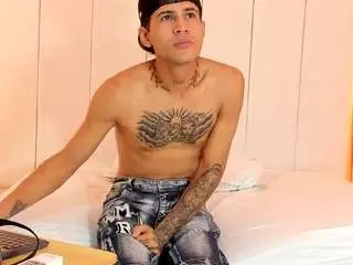 Camsoda Nude Webcam of oliverroyce