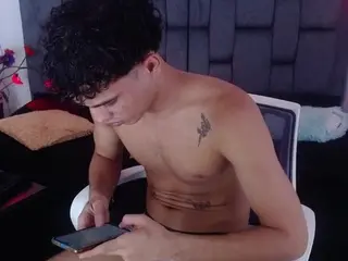 Camsoda Free Live Porn of petterbigcook