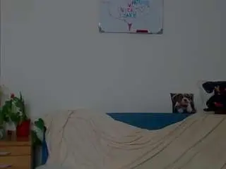 Camsoda Nude Webcam of zeinmiracles