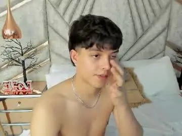 Chaturbate Sex Cam of lucasopry