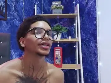 Chaturbate Live Sex Cam of owen_blaze3