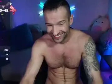 Chaturbate Adult Video Chat of ilyafriend