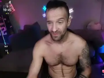 Chaturbate Live Porn of ilyafriend