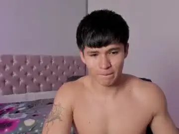 Chaturbate Live Sex Cam of ryo_kush0