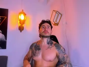 Chaturbate Best live sex cam show of chris_milleer